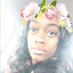 Meet your Posher, Bettina